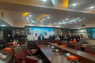 جشن سالروز ولادت حضرت زینب (س) و گرامیداشت روز پرستار در پژوهشکده انکولوژی، هماتولوژی و سل تراپی برگزار شد